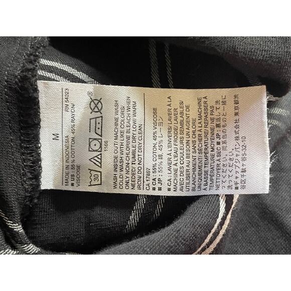 Banana Republic Size Medium Sleeveless Wrap Top Black & White - Picture 6 of 6